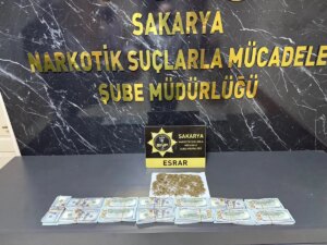 sakaryada kuyumcu soygununa sorusturma 130 bin dolar ve esrar ele gecirildi HgNEky2i.jpg