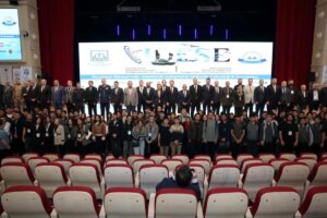 vali cicek turkiye cumhuriyetinin savunma sanayisinin guclenmesi sadece bizim icin degil dunya mazlumlari icin kiymetli ve onemlidir 4y6SmQrK.jpg